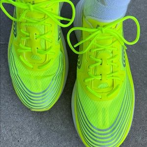 Athletic Propulsion Labs Women’s Streamline Neon Green/Silver Size 8.5, EUR/39